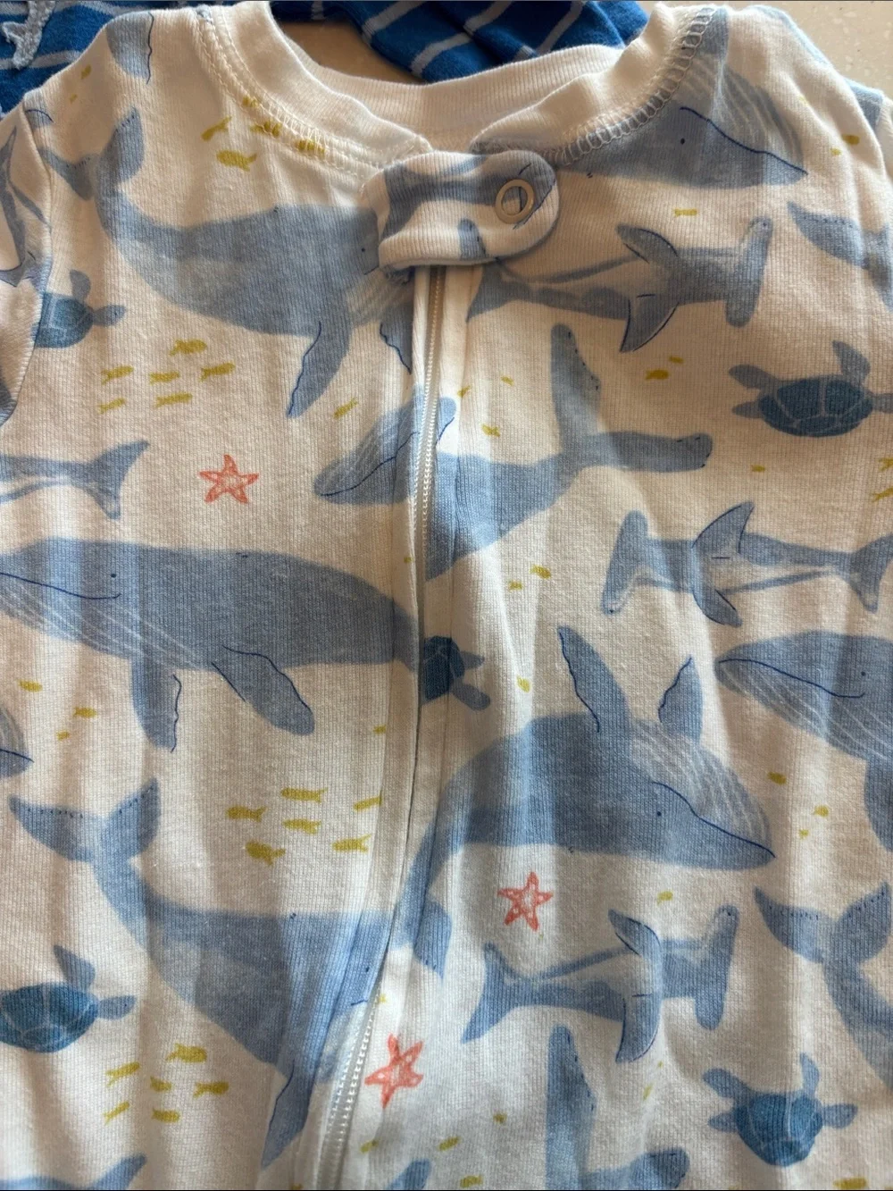 Carters 5 pieces - 18 mo mixed Baby Pajama Bundle